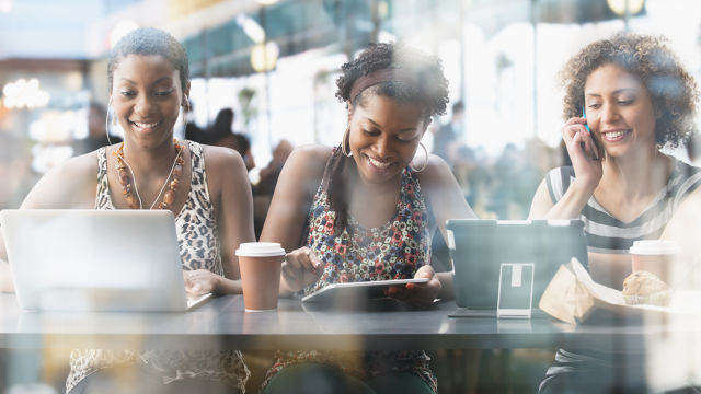 girls working together